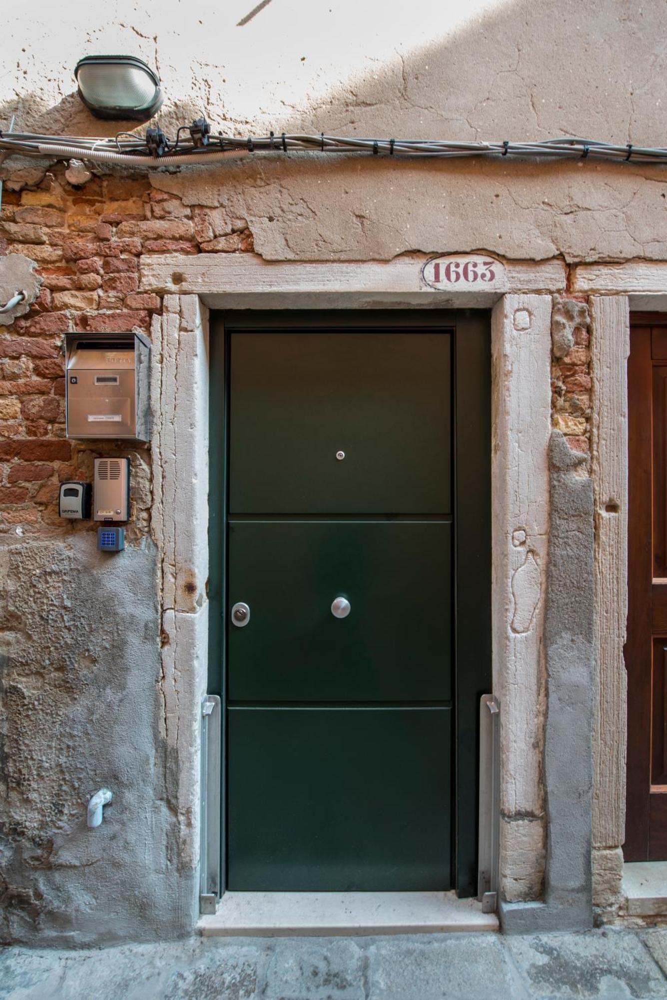 Tre Elementi, Guest House Close The Grand Canal Венеция Екстериор снимка